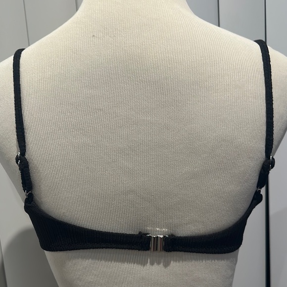Black Ribbed Bikini Top - Picture 3 of 4
